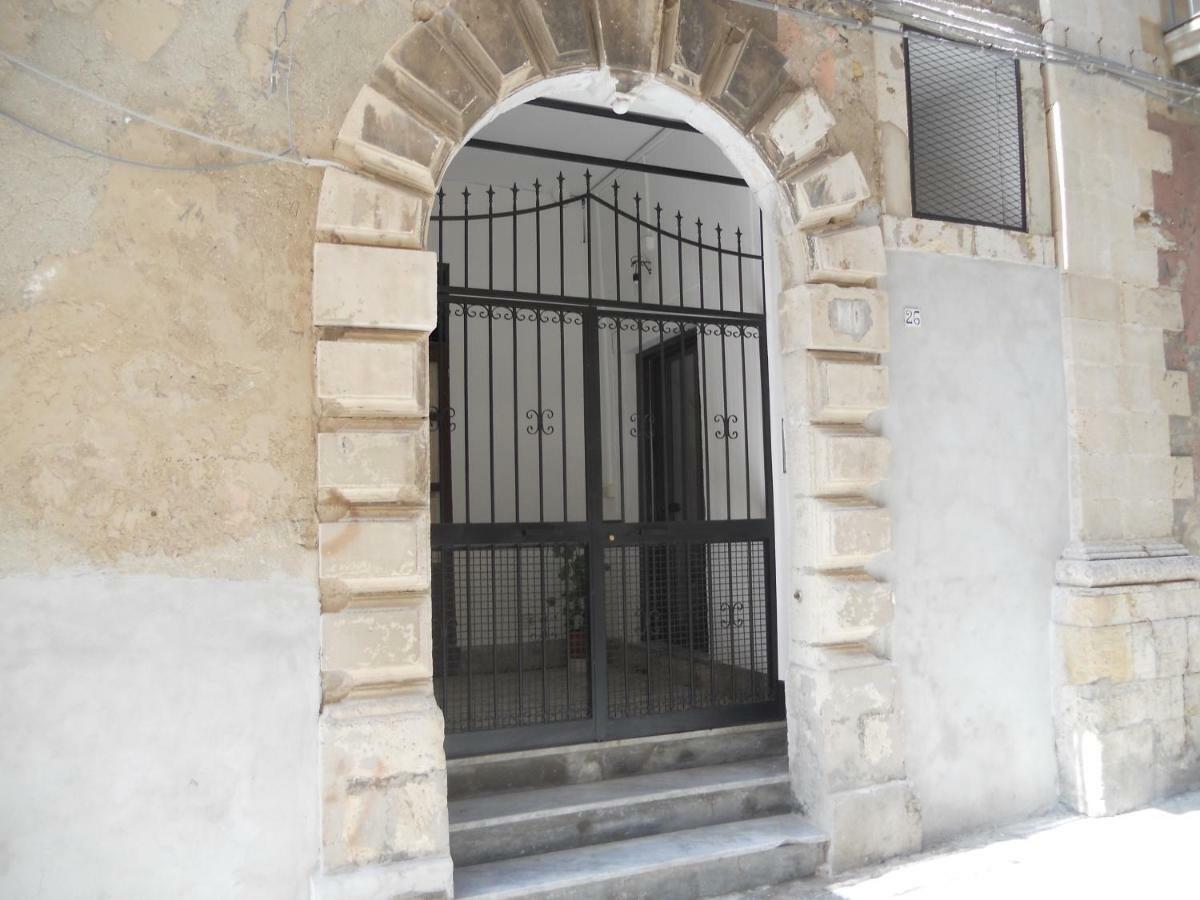 Casa Vacanze  ATHENA Syracuse Esterno foto